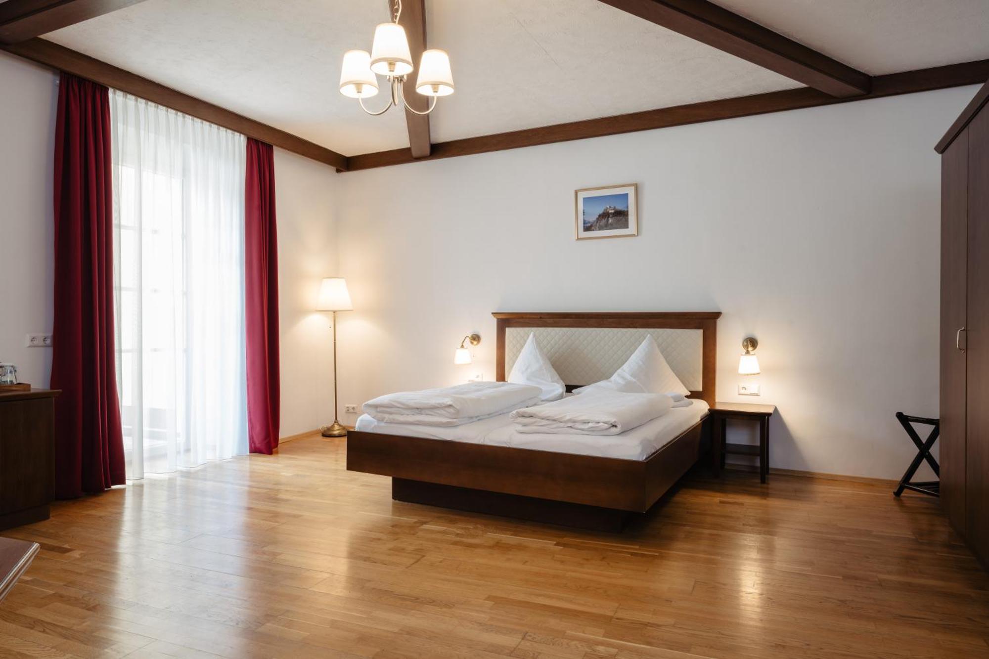 Sankt Paul im Lavanttal Landhotel Freitag الغرفة الصورة